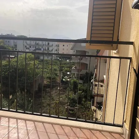 In Viale Della Repubblica Apartment Scalea